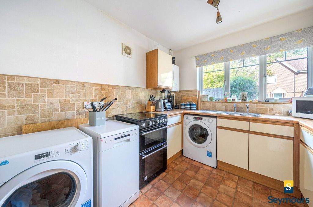 Property photo 2 of 13 Kitchen/Dining