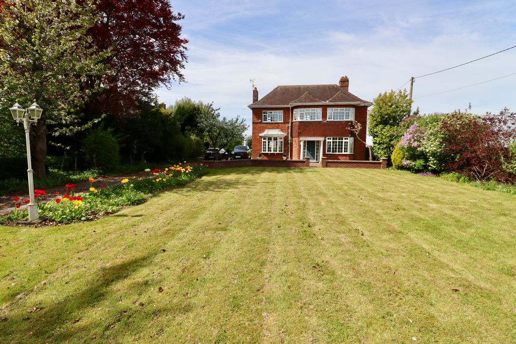 Property photo 3 of 34 Img_2685
