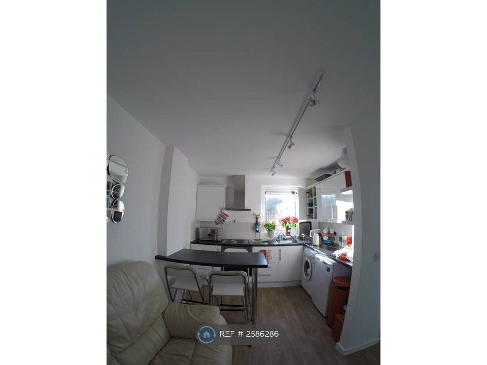Property photo 2 of 13 Kitchen/Living Space