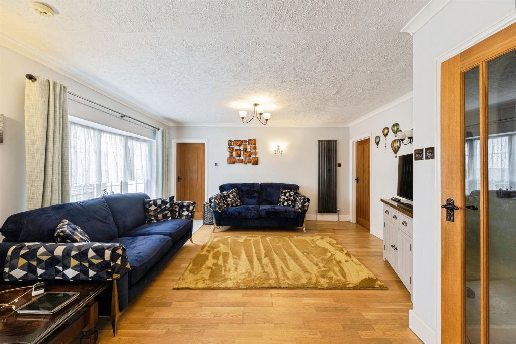 Property photo 2 of 30