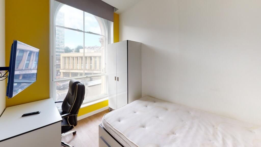 Property photo 3 of 4 Bright And Neat Single Bedroom Featuring A Comfort...