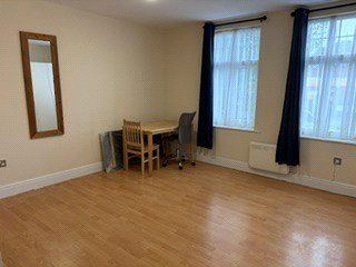 Property photo 3 of 6 Picture No. 06