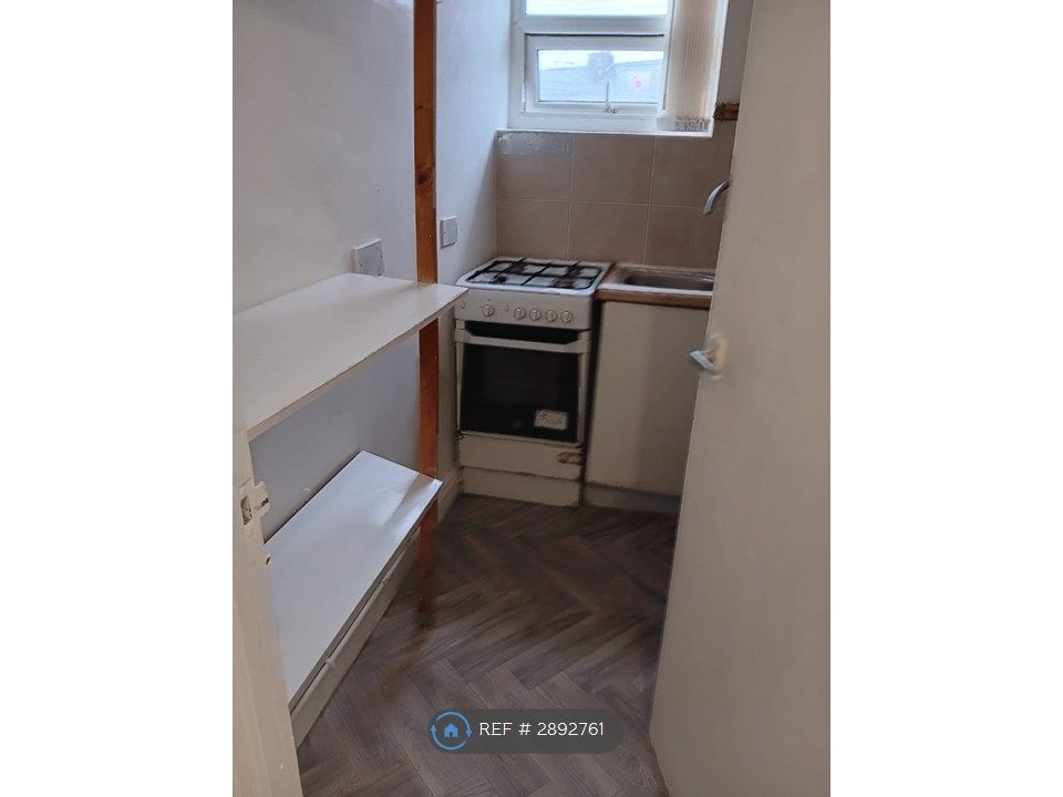 Property photo 3 of 3