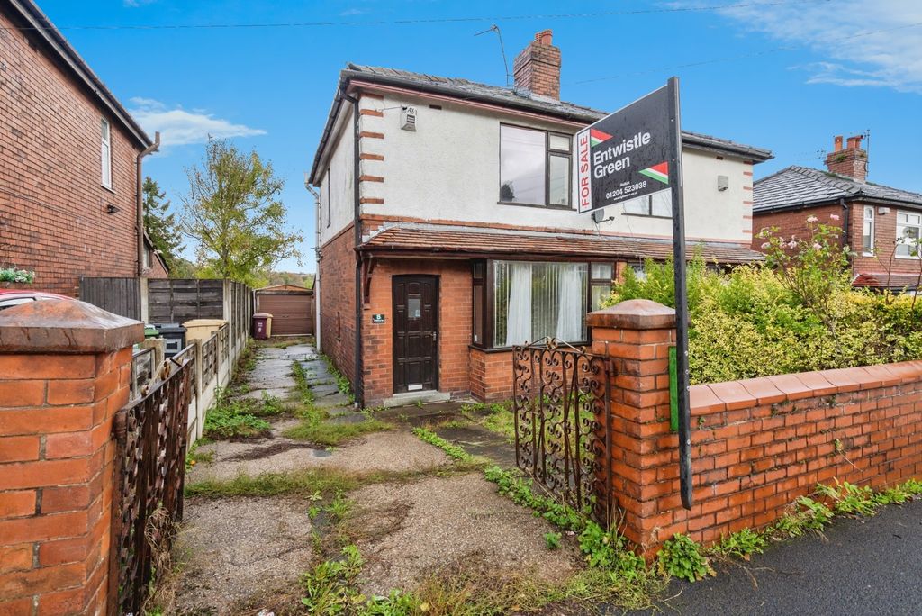 Property photo 1 of 17 Photo