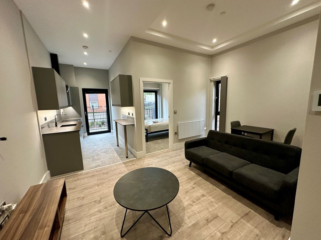 Property photo 2 of 7 Living