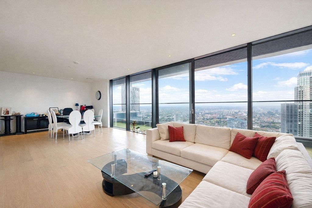 Property photo 1 of 15 Property For Sale In Bagshaw Building By Barrain L