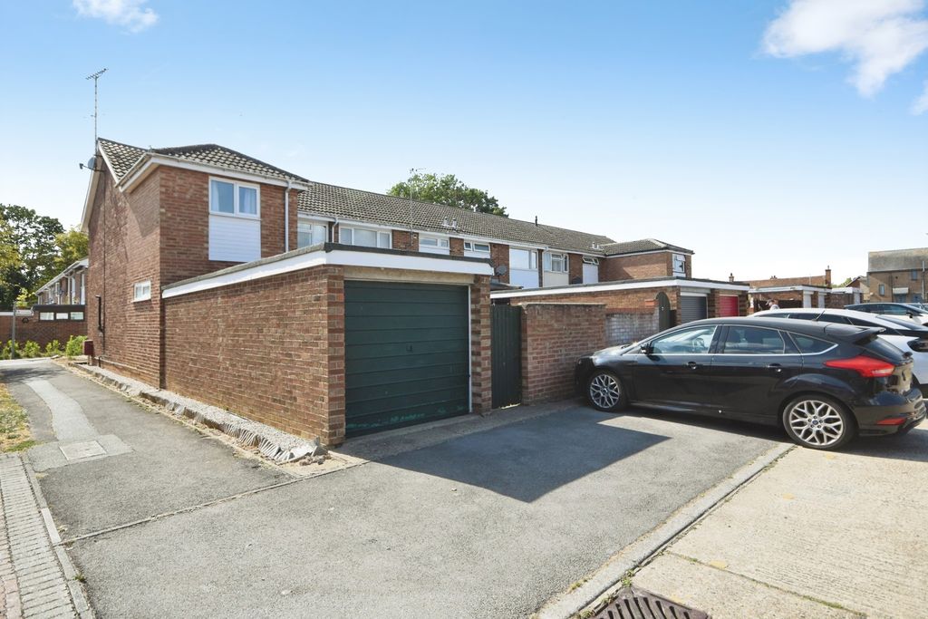 Property photo 2 of 14 Pbox-Img.Jpg