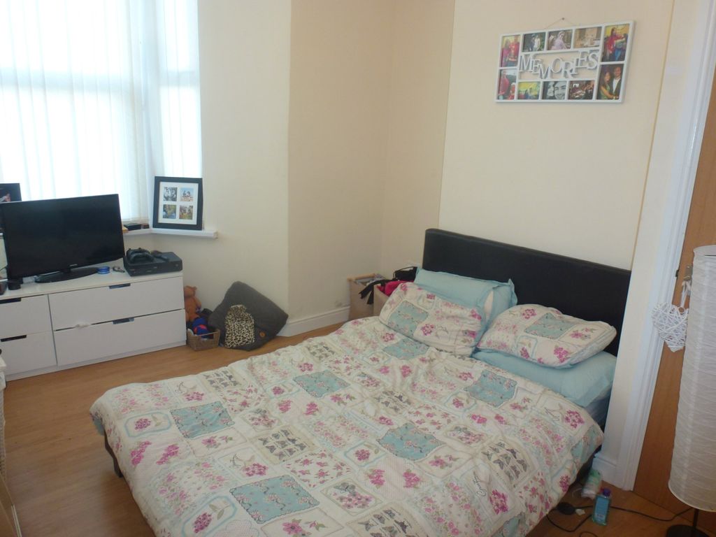 Property photo 1 of 12 1 Bedroom Flat For Rent