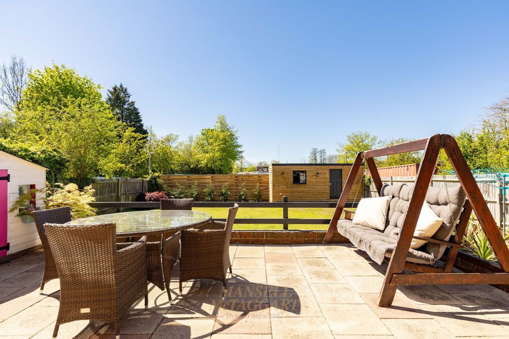 Additional image 4 of 5 bed detached house for saleTinsley Lane, Crawley RH10