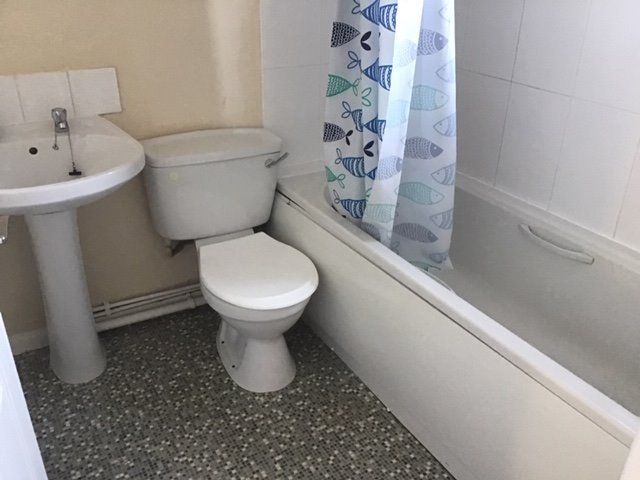 Property photo 3 of 8