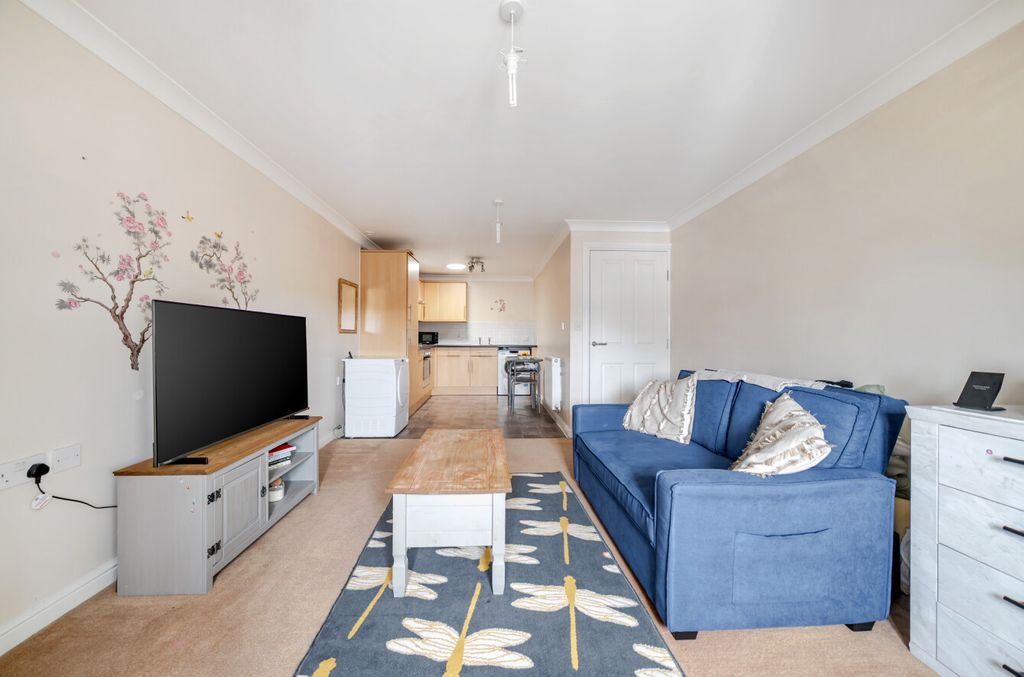 Property photo 2 of 13 1522334-16-6Aa828...