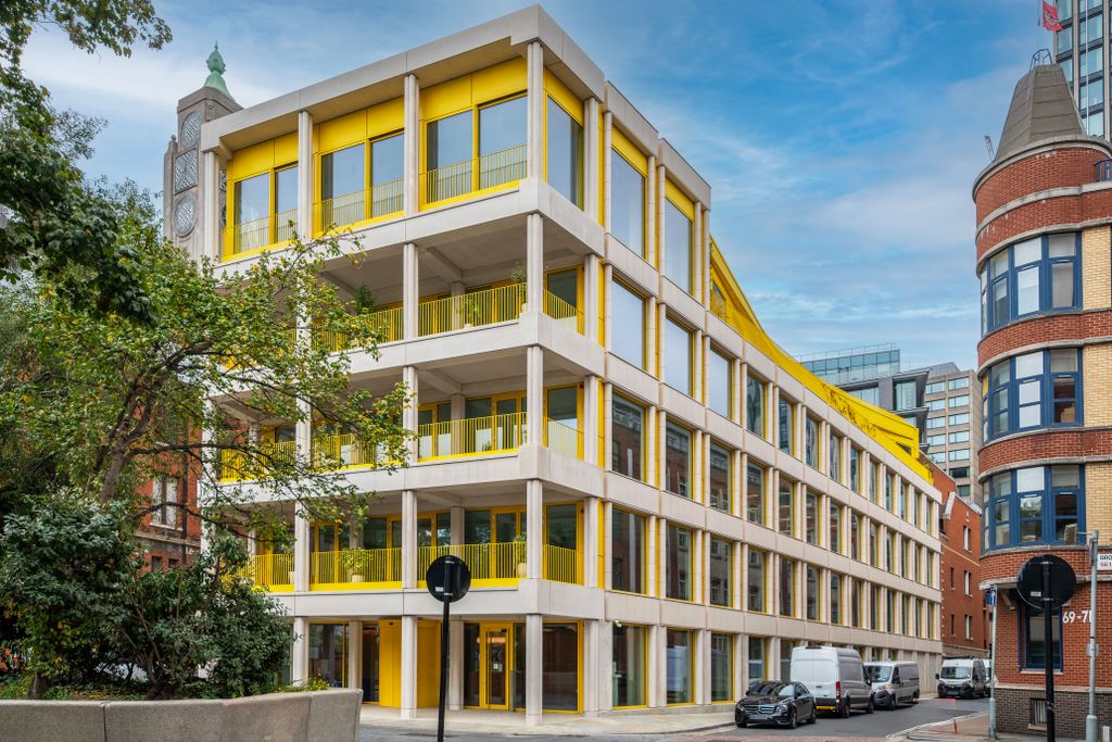 Property photo 1 of 5