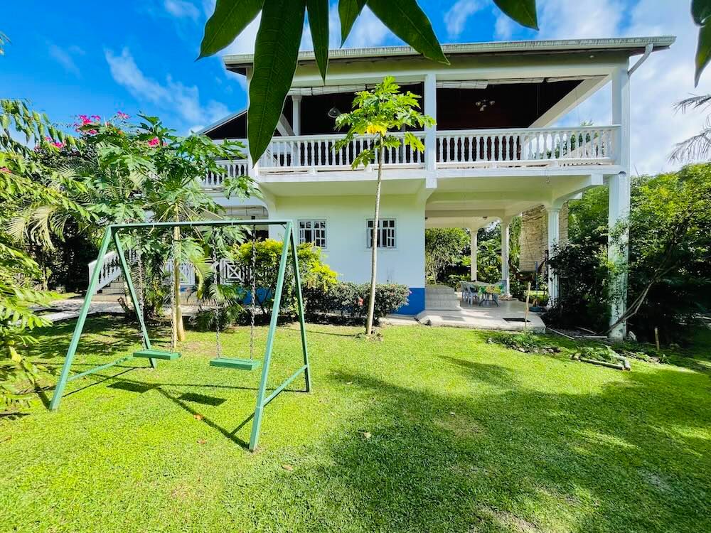 Property photo 1 of 24