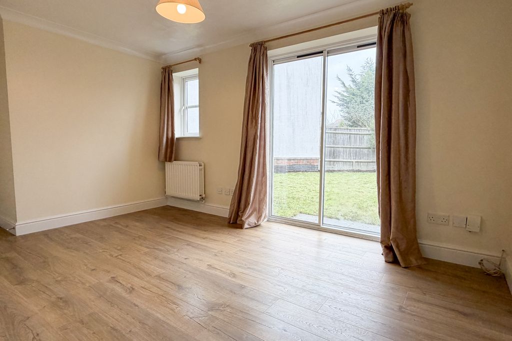 Property photo 3 of 15 3