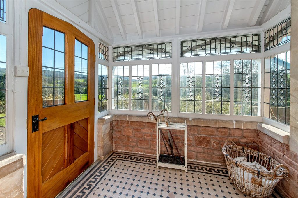 Property photo 3 of 33 Picture No. 33