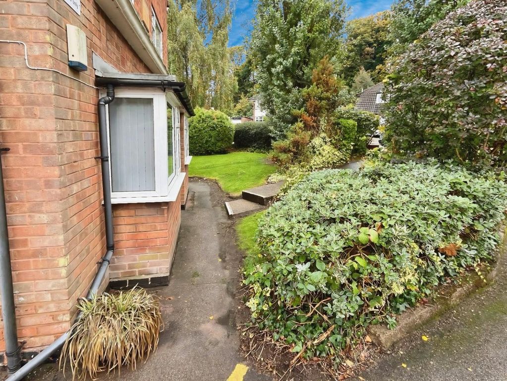 Property photo 2 of 12 d0203A8E-Lc 2011.Jpg