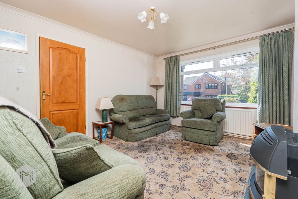 Property photo 2 of 13 Picture No. 09