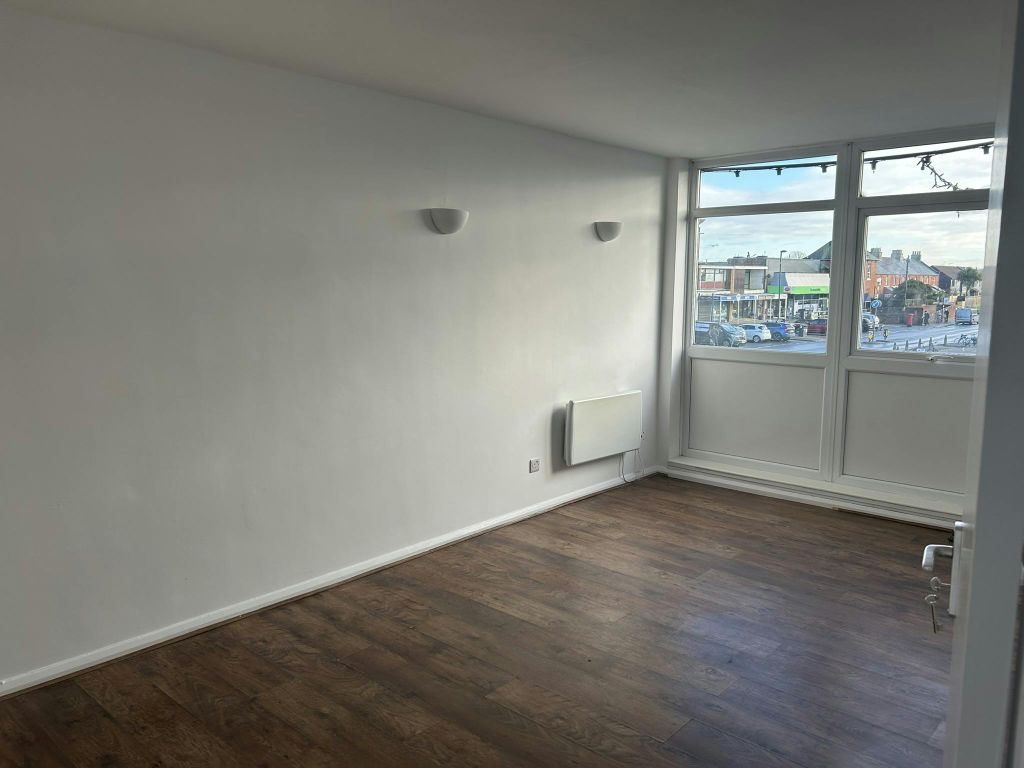 Property photo 3 of 8 Img_1107.Jpeg