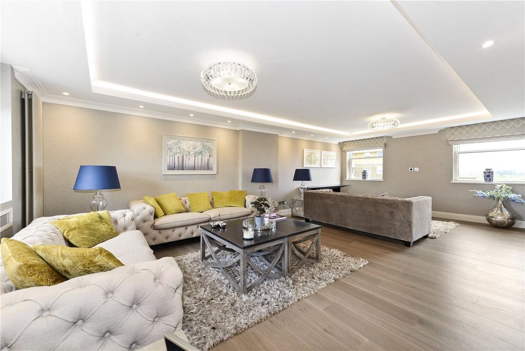 Property photo 3 of 14 Reception Room