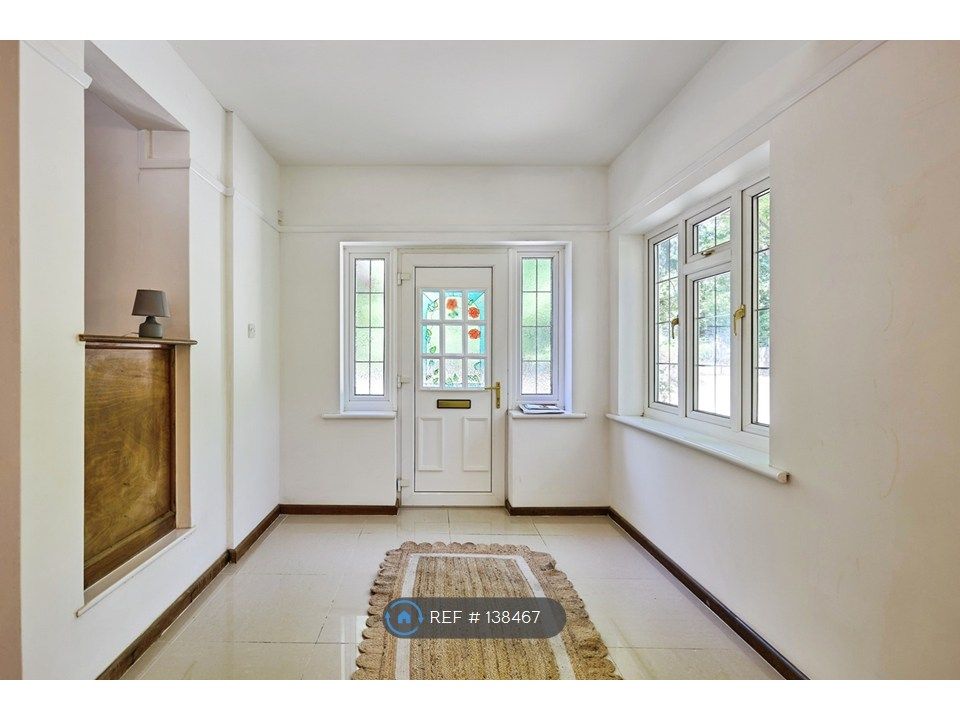 Property photo 3 of 24 Main Entrance
