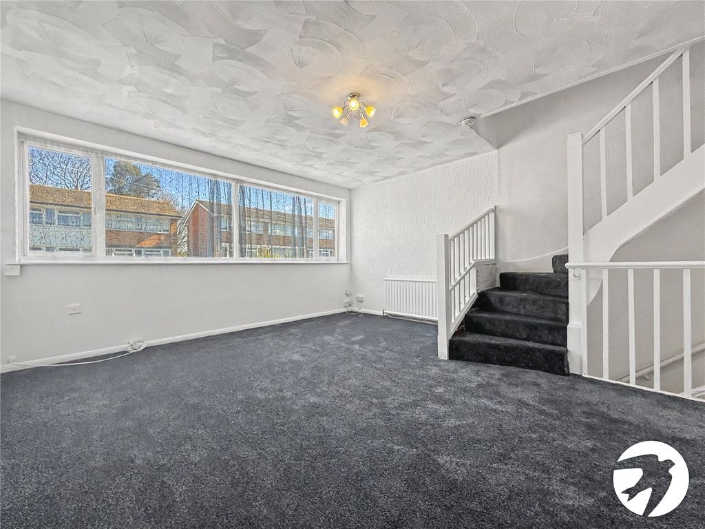 Property photo 3 of 17 Picture No. 15