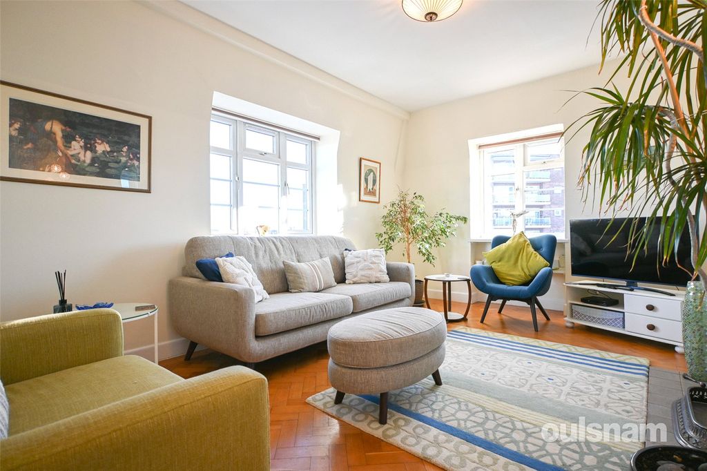 Property photo 1 of 36 Picture No. 35