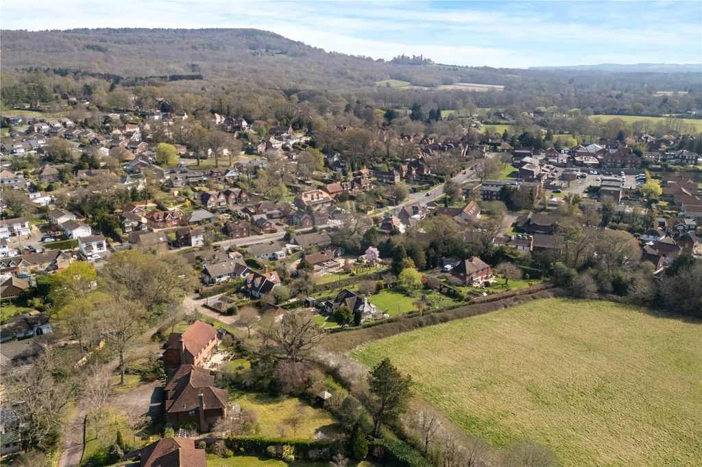 Property photo 2 of 24 Picture No. 23