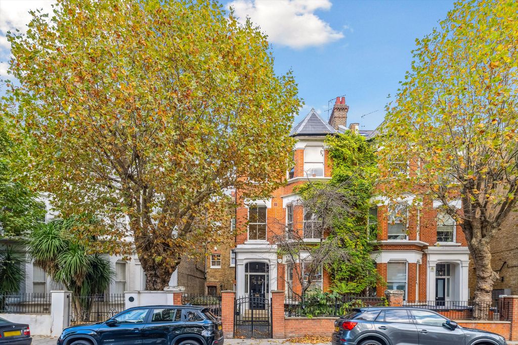 Property photo 2 of 11 Image