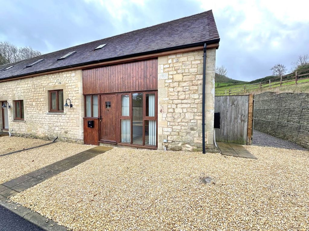 Property photo 1 of 19 Side View 1