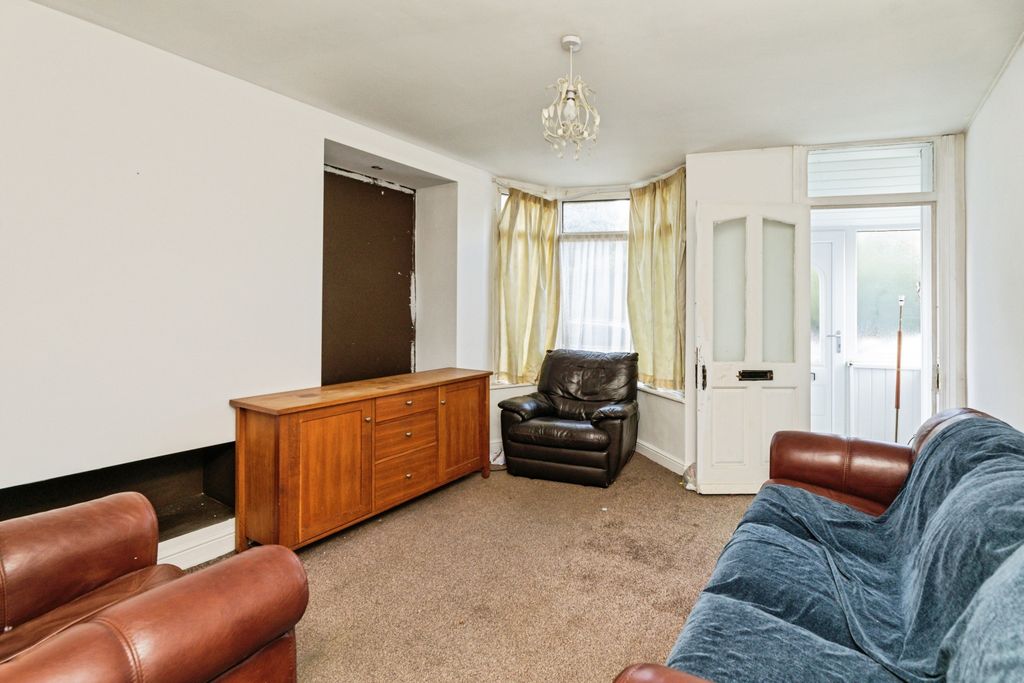 Property photo 2 of 12 Living Room