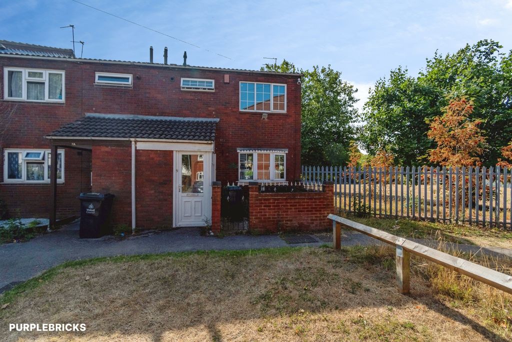 Property photo 3 of 22