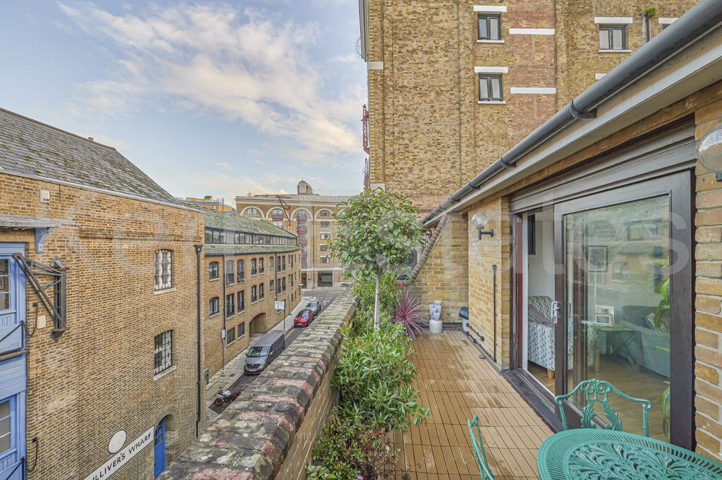 Property photo 1 of 13 Photo 12