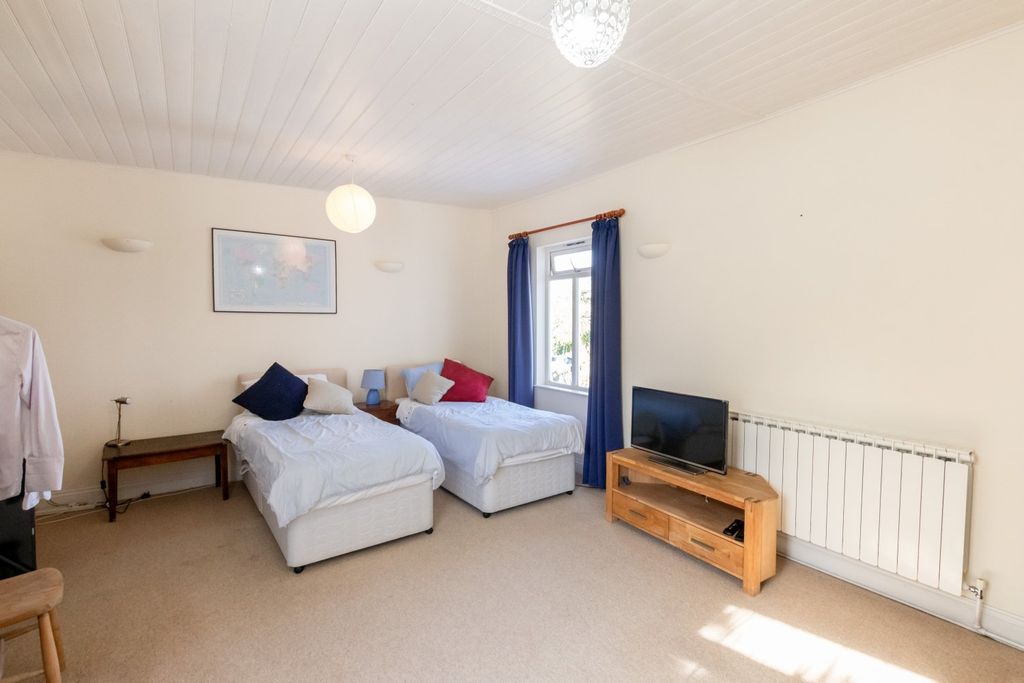 Additional image 22 of 5 bed detached house for saleRoute De La Charruée, Vale, Guernsey GY6