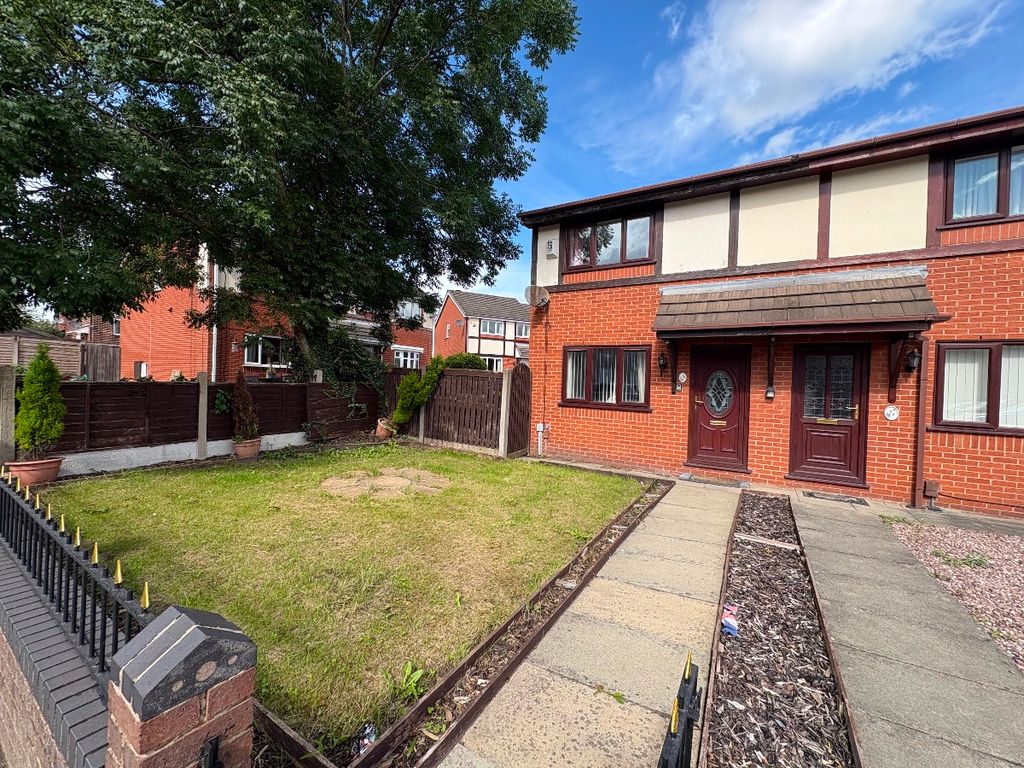Property photo 1 of 12