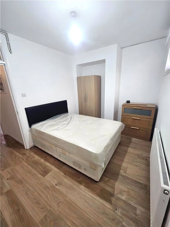 Property photo 2 of 8 Picture No. 02