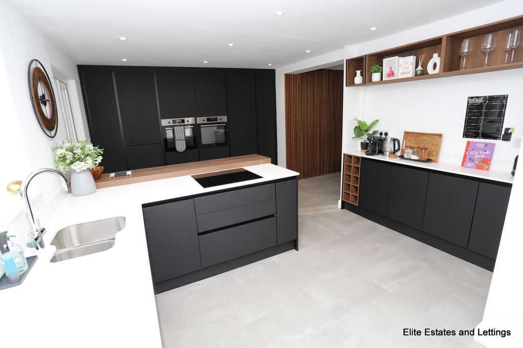 Property photo 2 of 24 07-Img_1304