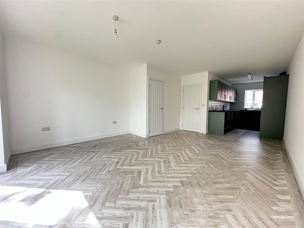 Property photo 3 of 37 Le 3.Jpg