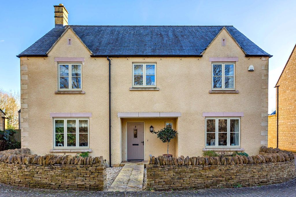 Property photo 3 of 25 Picture No. 01