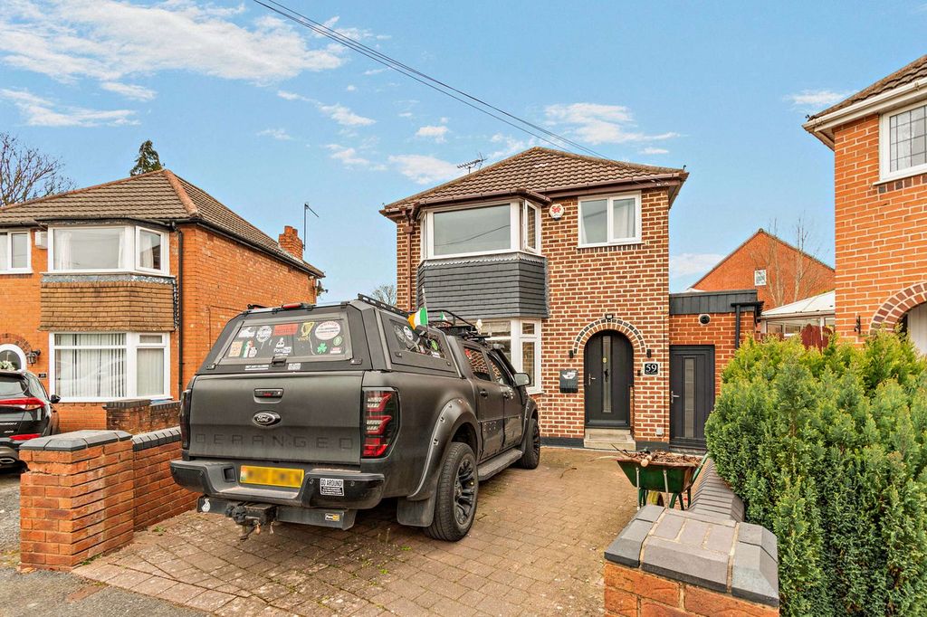 Property photo 1 of 24