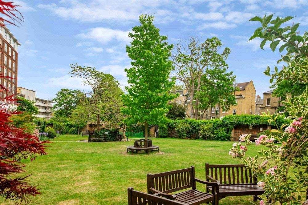 Property photo 2 of 13 Picture No. 11