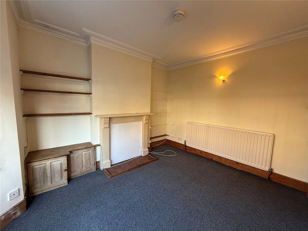 Property photo 3 of 16 Picture No. 03