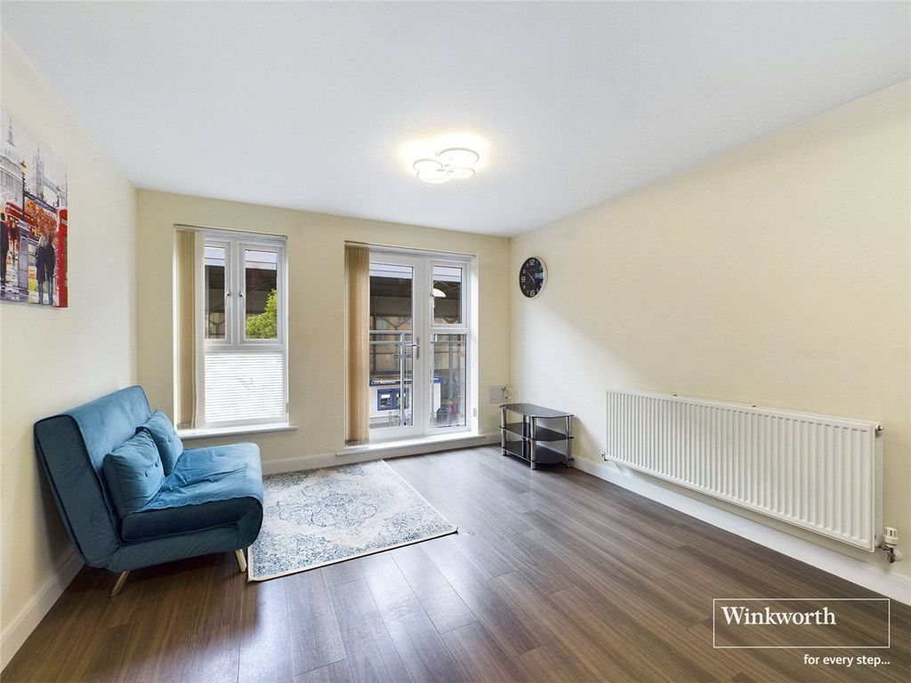 Property photo 2 of 10 Picture No. 13