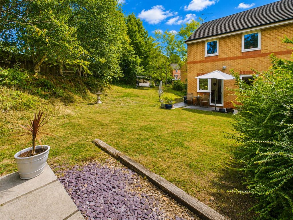 Property photo 2 of 28 File_00000000c31481F4Bcf28569406Fd8B0.Png