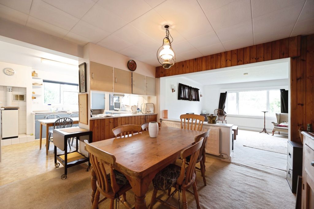 Property photo 1 of 23 Pbox-Img.Jpg