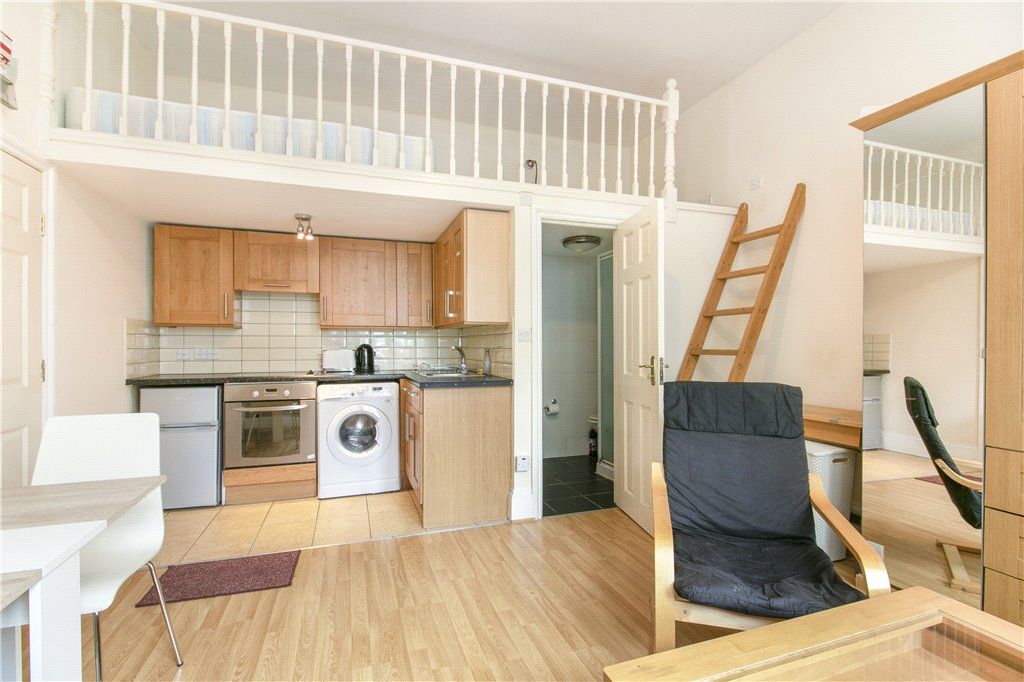Property photo 1 of 10 Studio