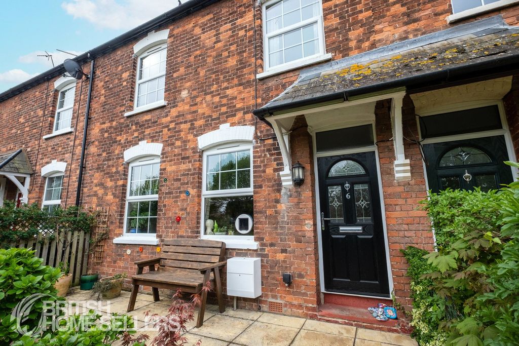 Property photo 2 of 19 Picture No. 05