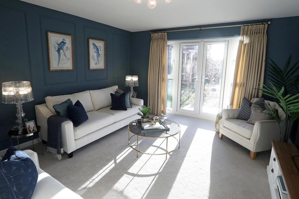 Property photo 3 of 8