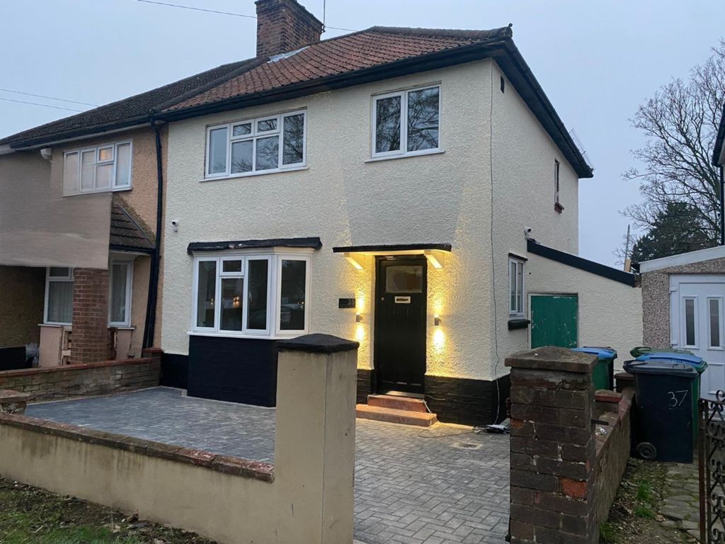 Property photo 1 of 1