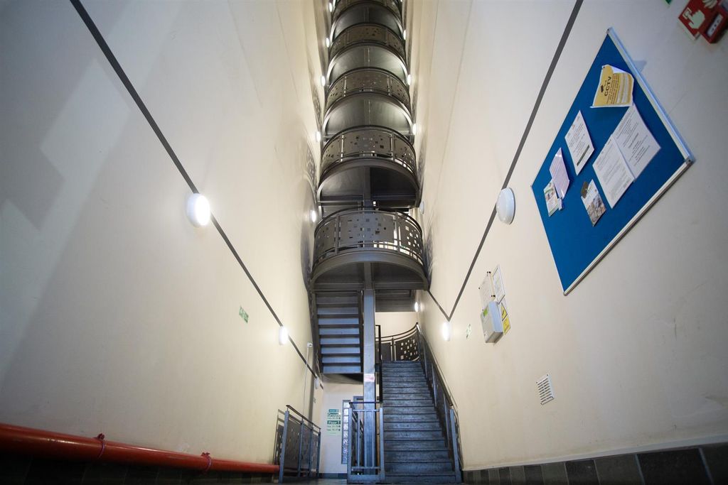 Property photo 2 of 14 Building Stairs