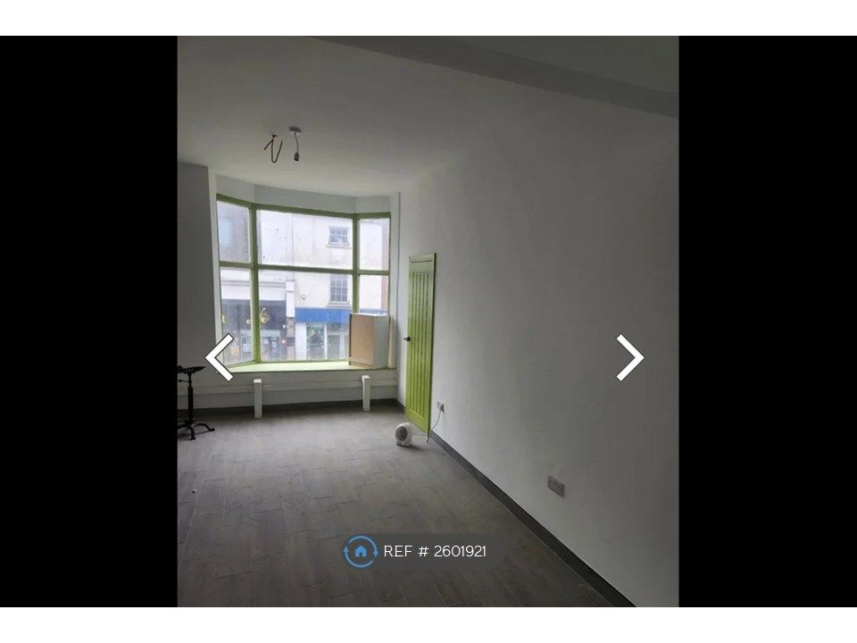 Property photo 2 of 3